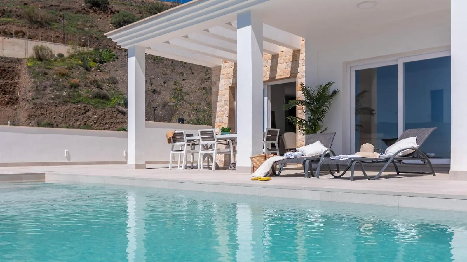 Villa Canderi Penoncillo Torrox By Ruralidays